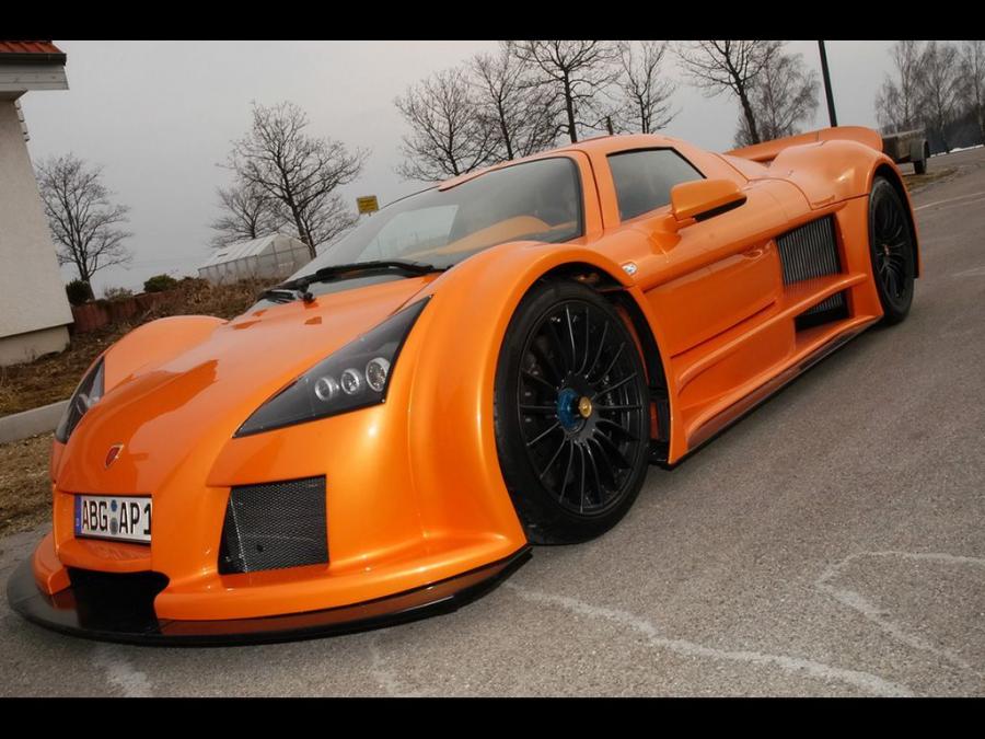  Gumpert Apollo Basic 2007 года  (фото 17 из 19)